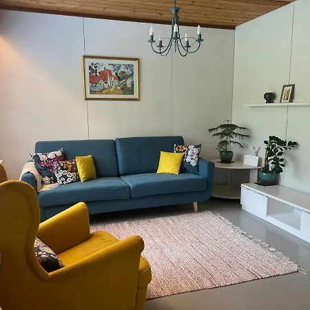Cozy House - 4 Bedrooms With Sauna