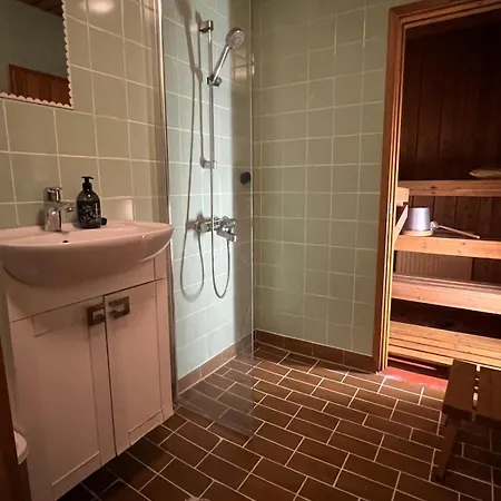 Cozy House - 4 Bedrooms With Sauna Villa Outokumpu